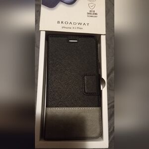 iPhone XS MAX Black and Gray Broadway Wallet Case